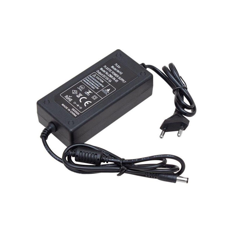 12V 5A Adaptör Güç Kaynağı – Yüksek Performanslı ve Güvenilir